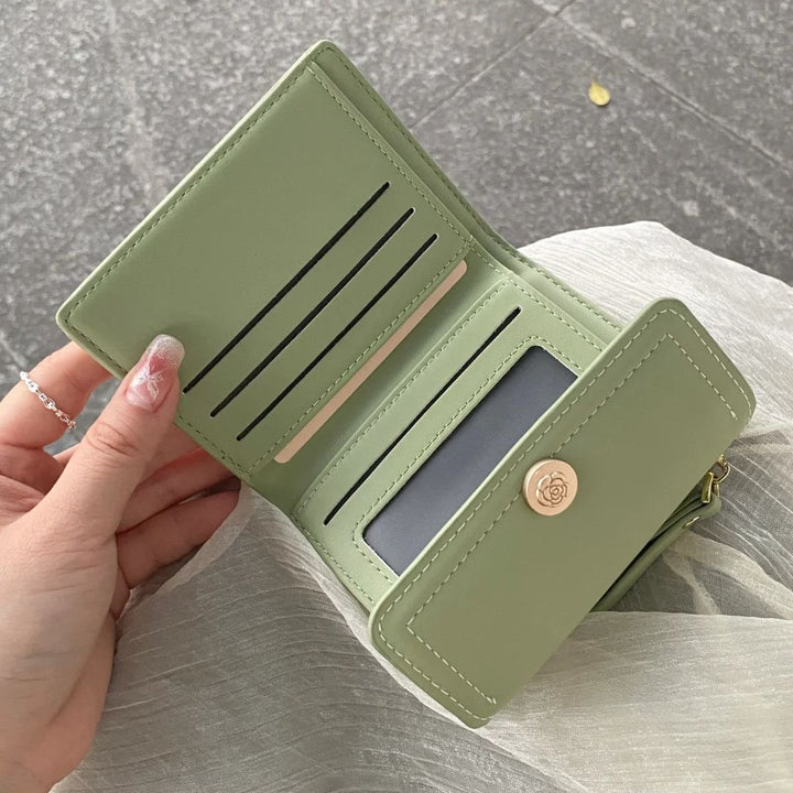 Compact Magnetic Closure Cardholder Stornfield