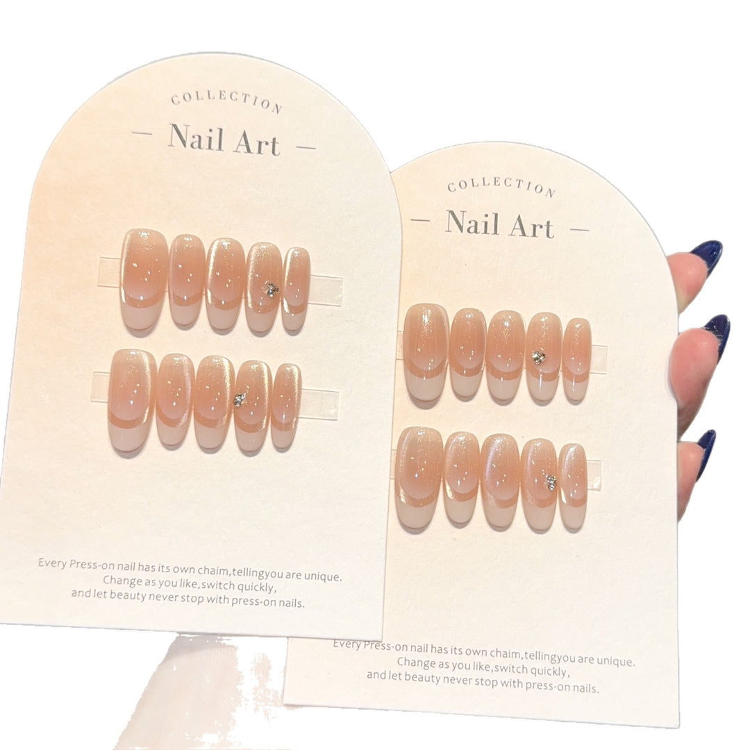 Artificial nails with glitter accents Stornfield