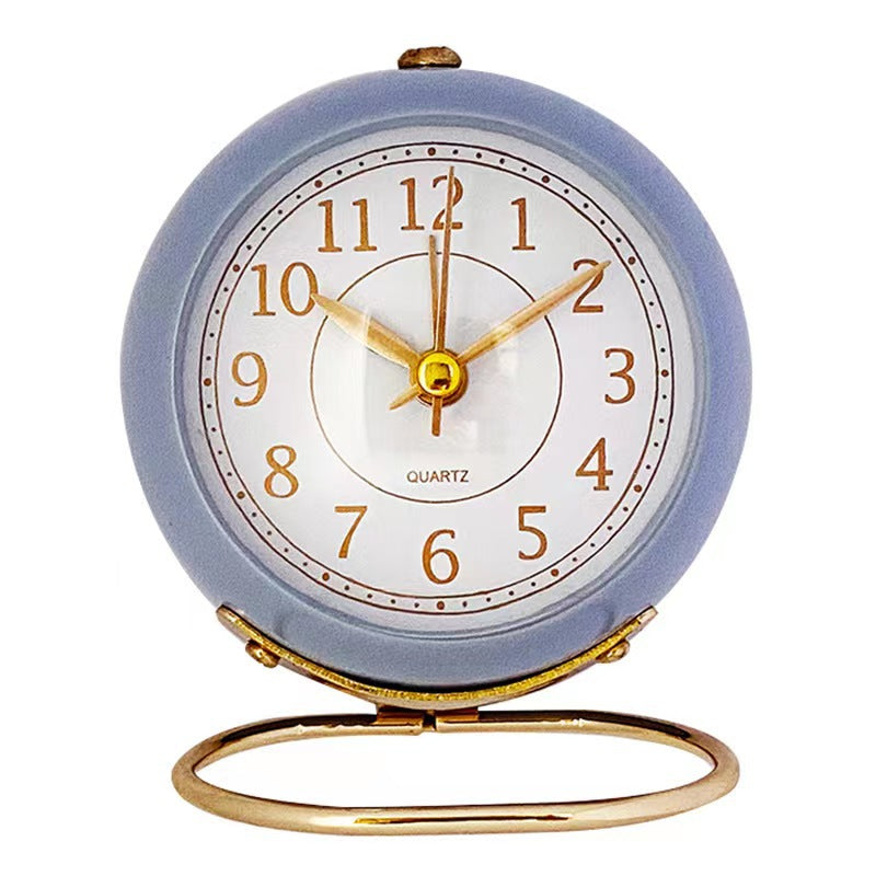 Vintage Desk Clock in Elegant Retro Design Stornfield