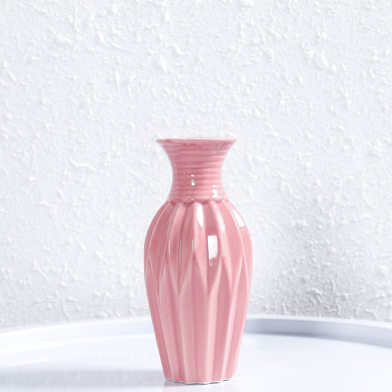 Modern Ribbed Ceramic Flower Vase Stornfeild