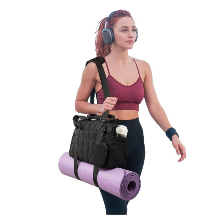Versatile sports bag with removable accessories Stornfield