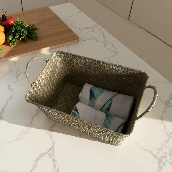 Women's basket with handwoven design Stornfield