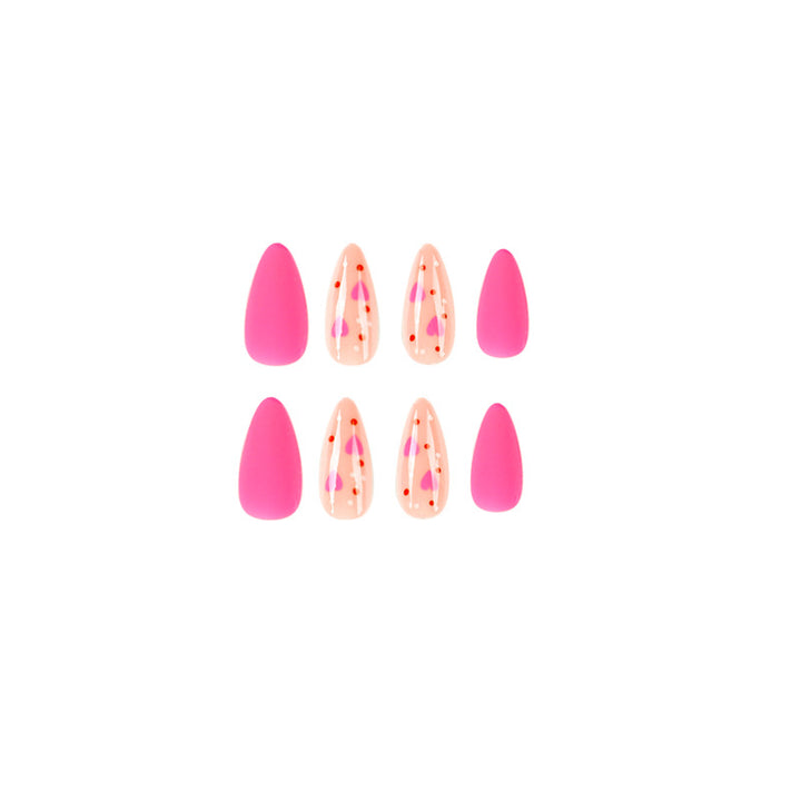 Artificial nail art with heart design Stornfield