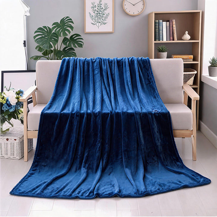 Women's Luxurious Blanket from Particularly Soft Microfiber Stornfield
