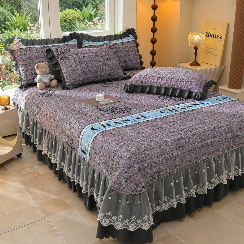Decorative Bedding Set