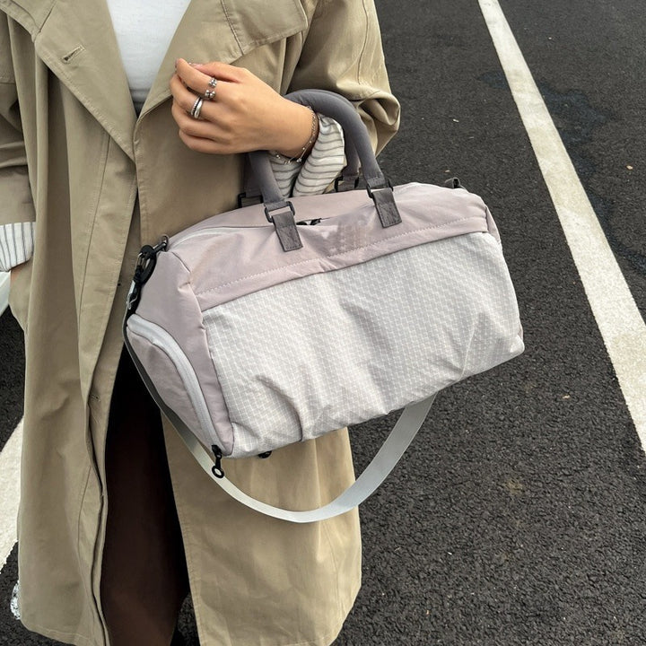 Travel bag with removable shoulder strap Stornfield