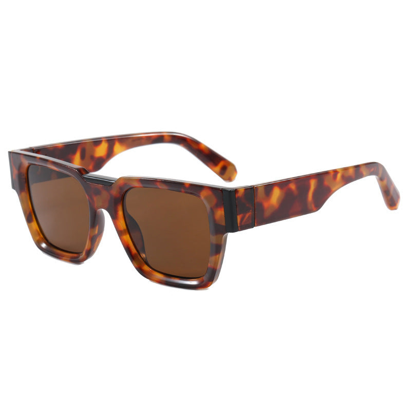 Women mirrored cat-eye sunglasses with comfortable fit Stornfield