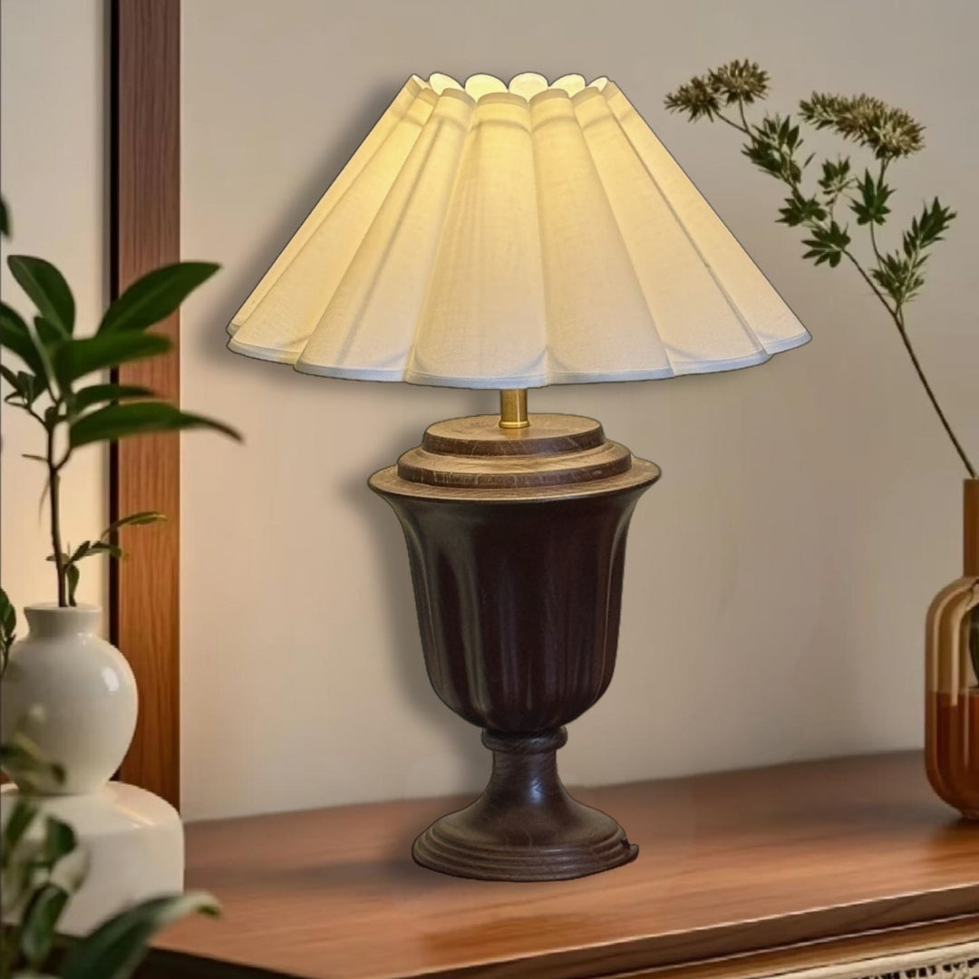 Classic Vintage Table Lamp