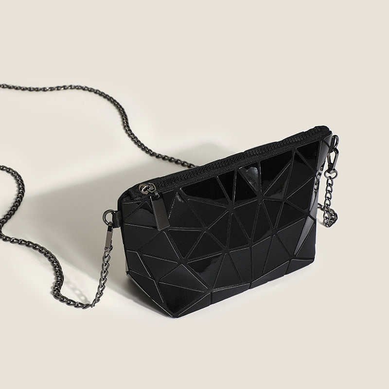 Geometric Patterned Crossbody Clutch Bag