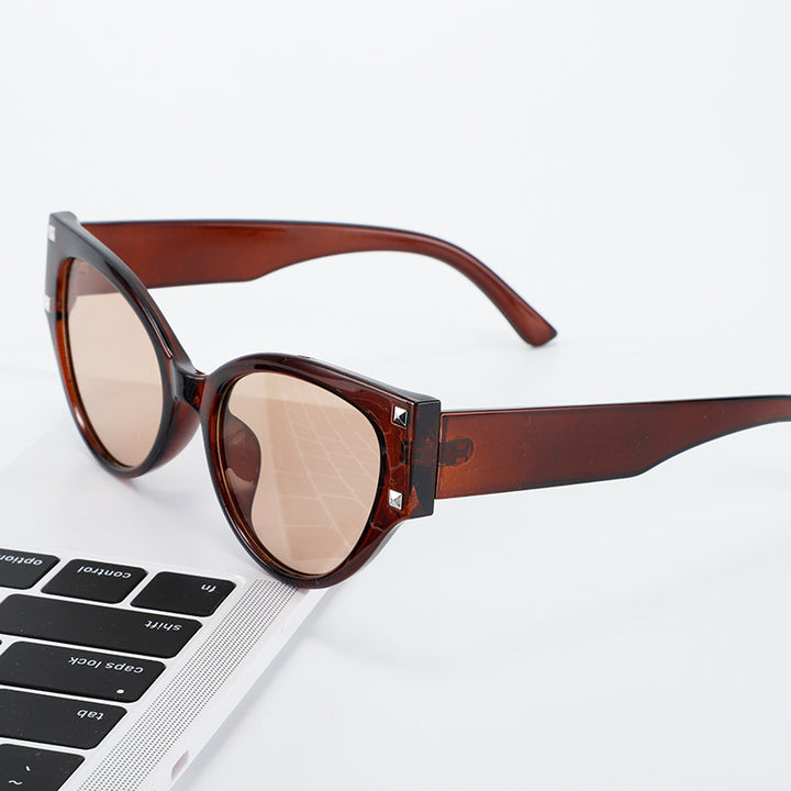 Women's trendy Cat-Eye sunglasses with glamorous accents Stornfield