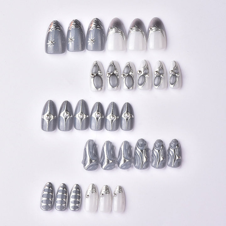 Artistic Press-On Nail Set with Metallic Accents Stornfield