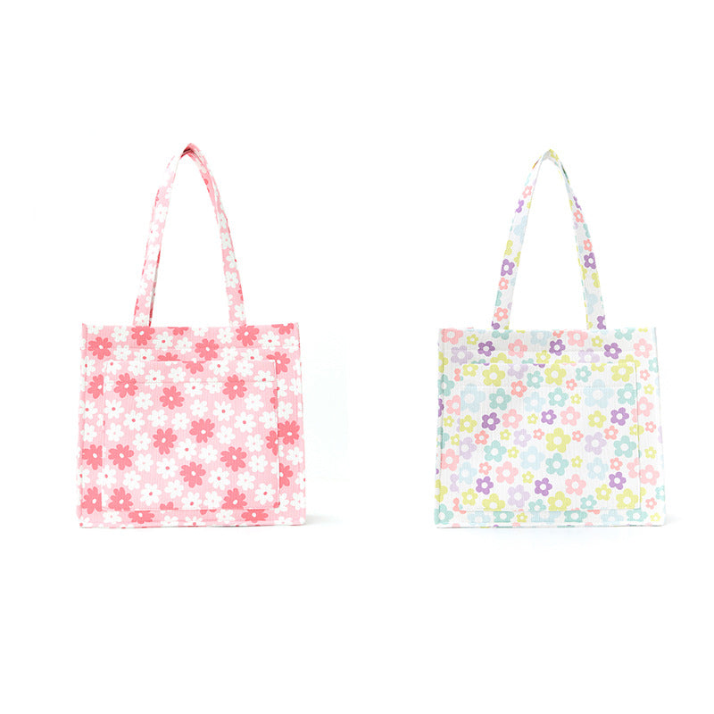 Trendy shopping bag with floral design Stornfield