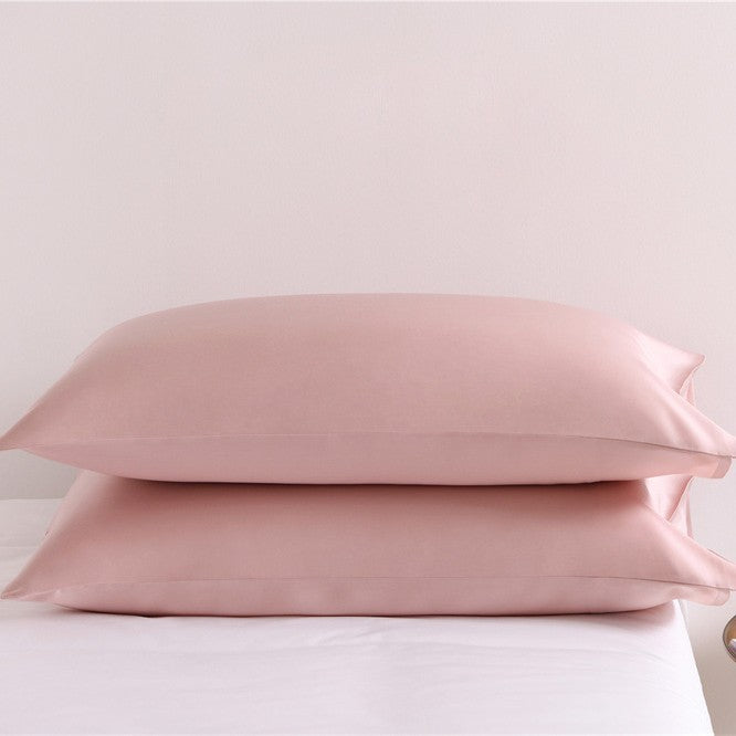 Pillowcase set made of cotton satin with concealed zipper and extra soft texture