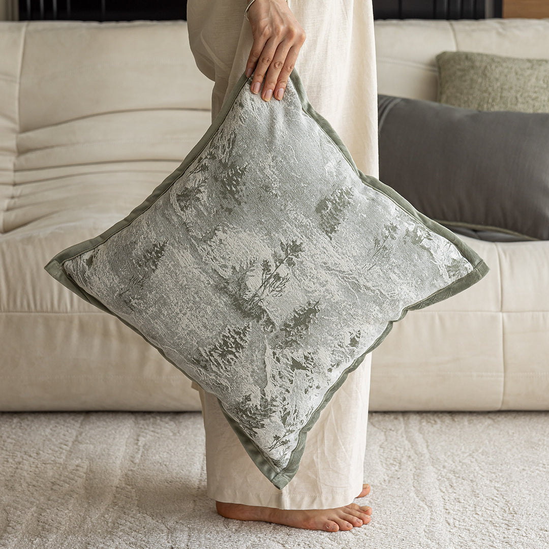 Decorative pillow