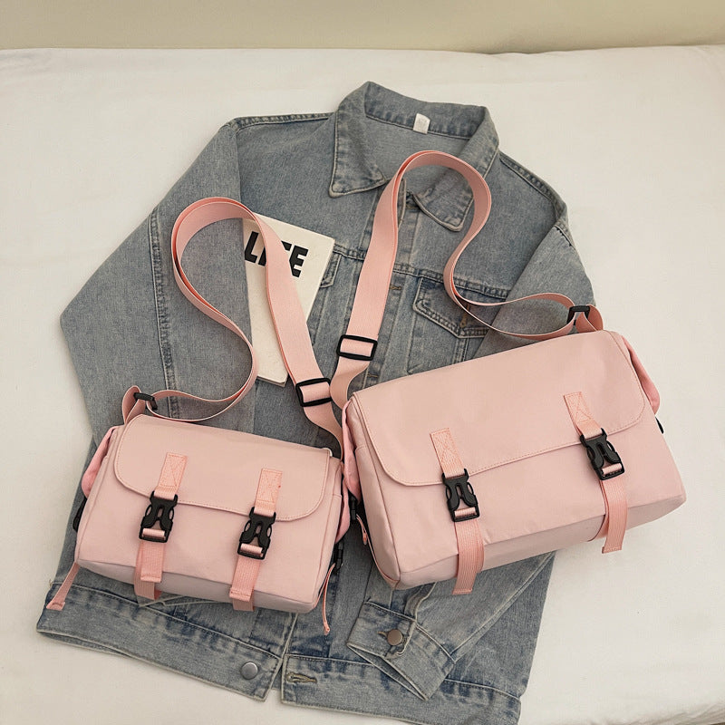 Modular shoulder bag with unique fastening system Stornfield
