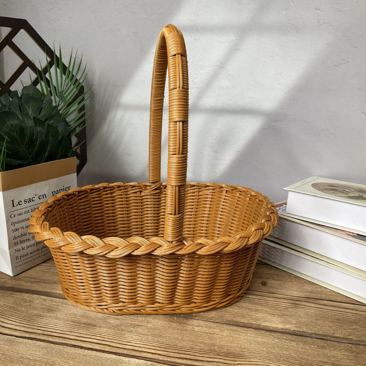 Ladies elegant braided shopping basket Stornfield