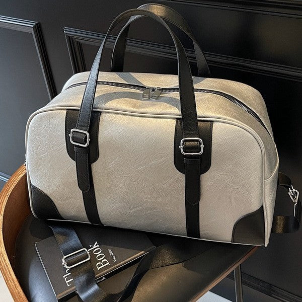 Spacious Luxury Leather Weekender Bag