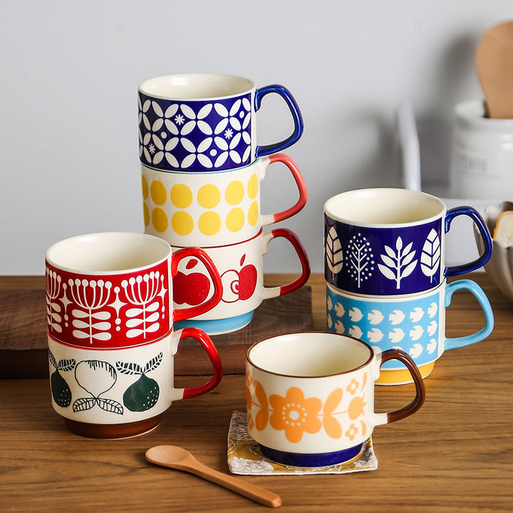 Ceramic mug with retro polka dot design and ergonomic handle