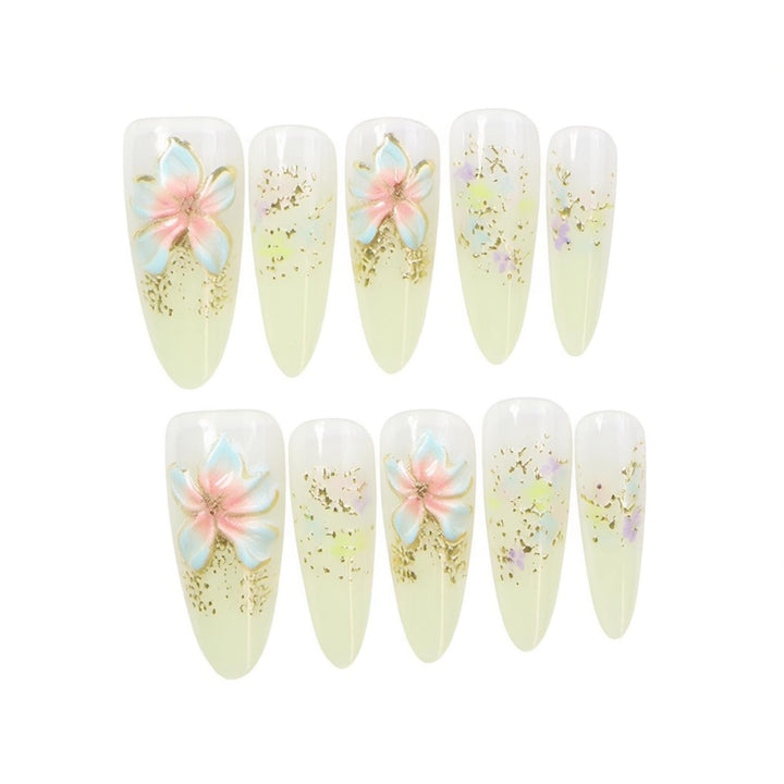 Floral Design Nail Art Stornfield