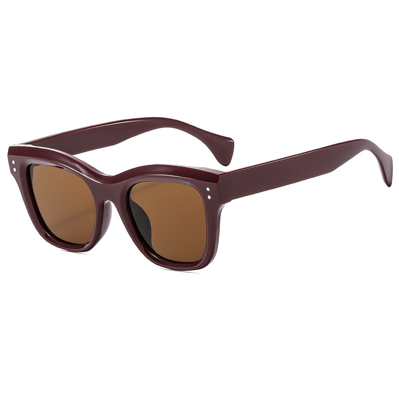 Ladies fashionable sunglasses with distinctive, angular frame Stornfield