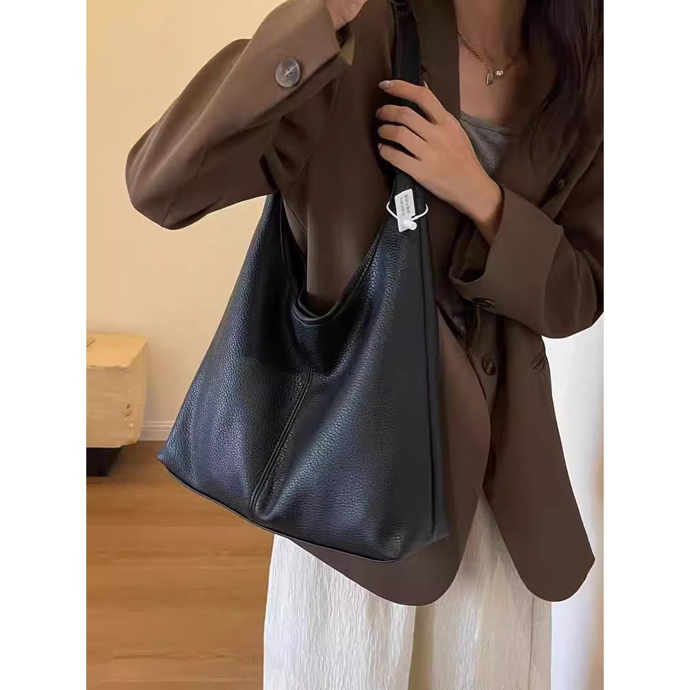 Luxurious Textured Hobo Bag Stornfield