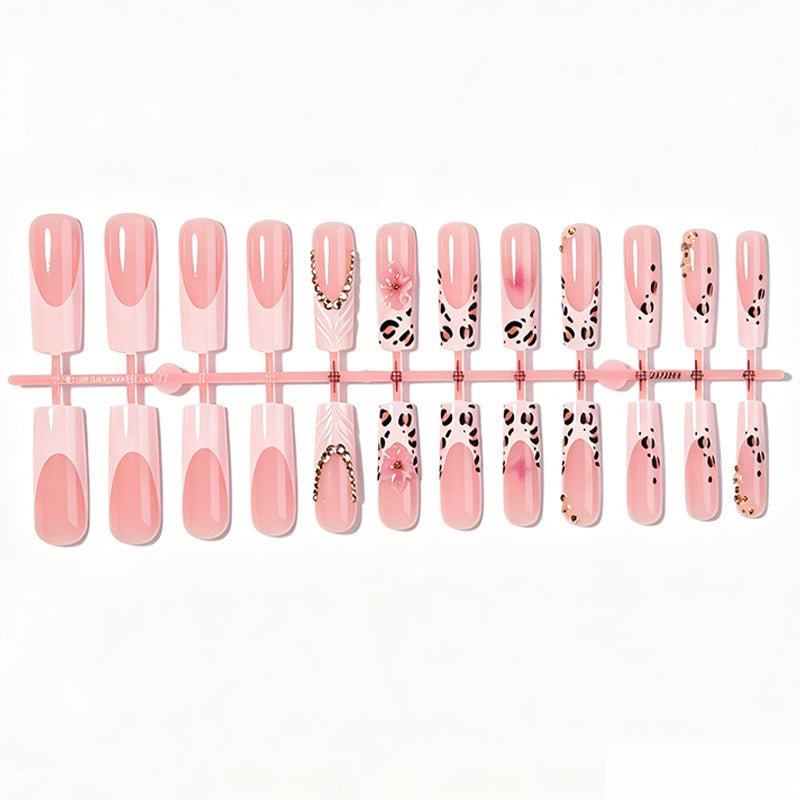 Decorative Press-On Nails Set with Artistic Leopard and Floral Accents Stornfield