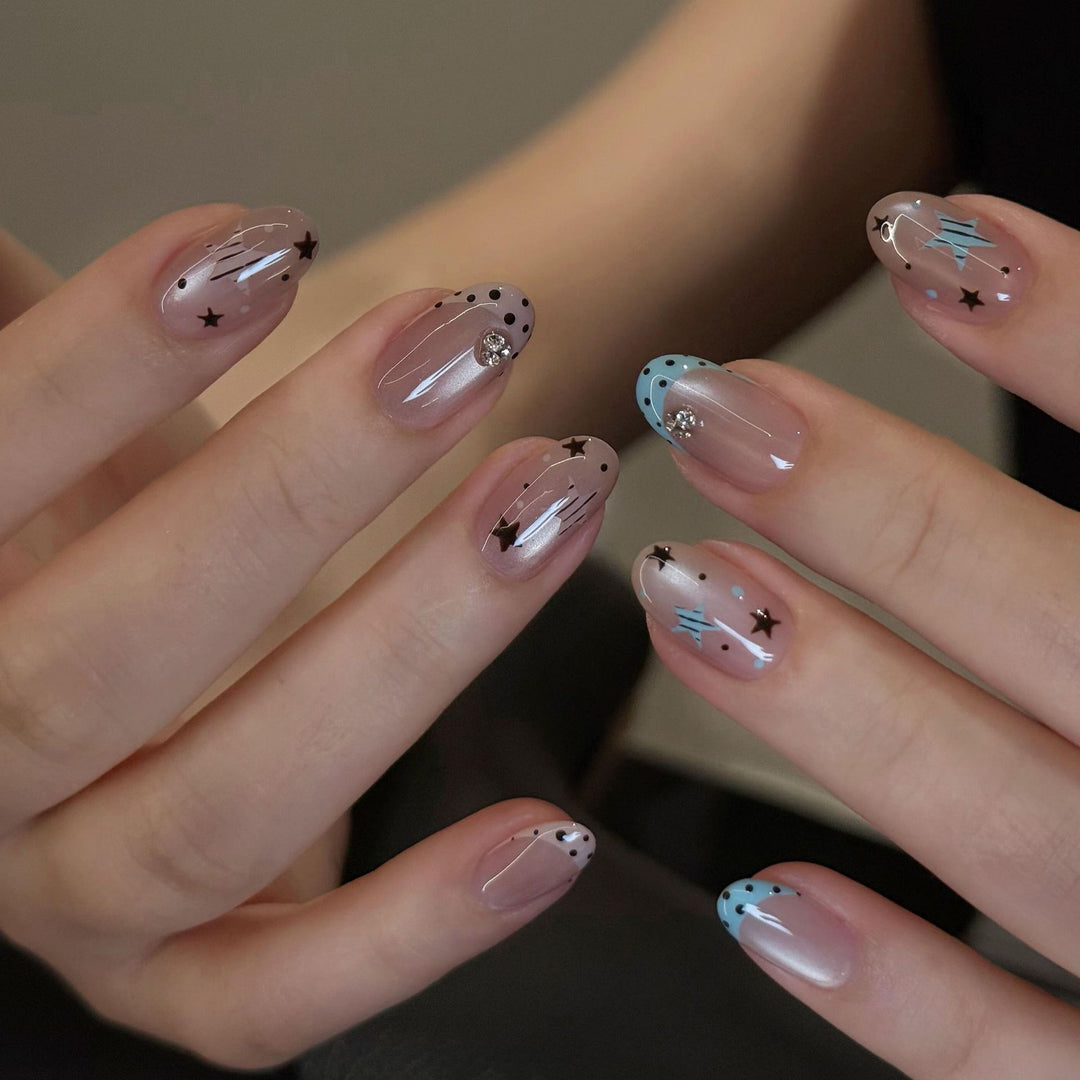 Artificial nails with Sparkling Star Theme Stornfield