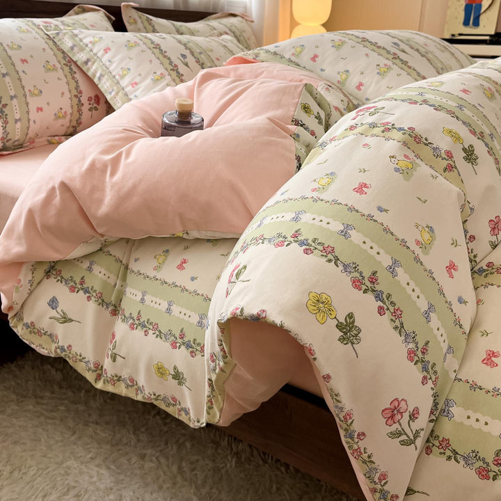 Whimsical Floral Print Duvet Cover Set