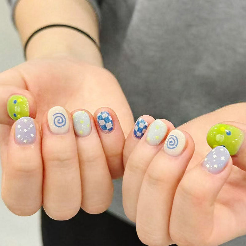 Artistic Cat-Themed Press-On Nail Art Set Stornfield