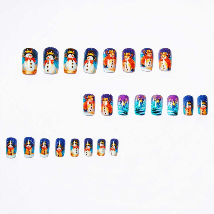 Artificial nails with cheerful snowman design Stornfield
