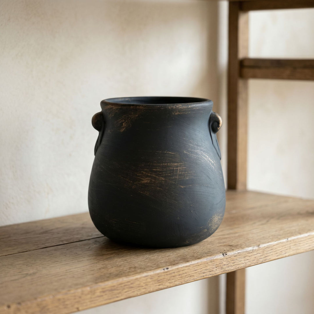Handcrafted ceramic flower pot Stornfield