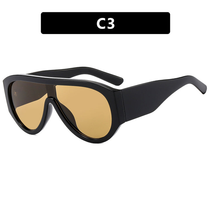 Women's fashionable privacy sunglasses with wide glamorous frame and UV protection Stornfield