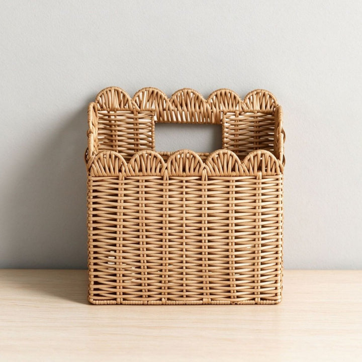 Handcrafted storage basket with curved edge Stornfield