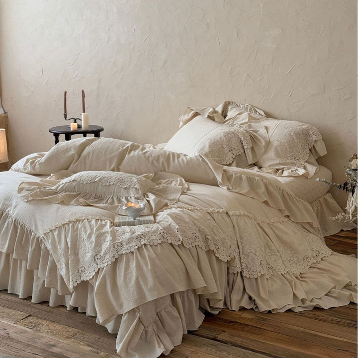 Ruffled Lace-Trim Duvet Cover Bedding Set with Decorative Pillow Shams
