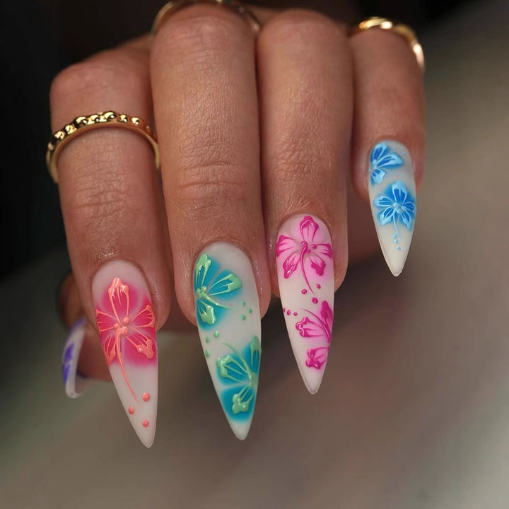 Artificial nail set with lively 3D floral designs Stornfield