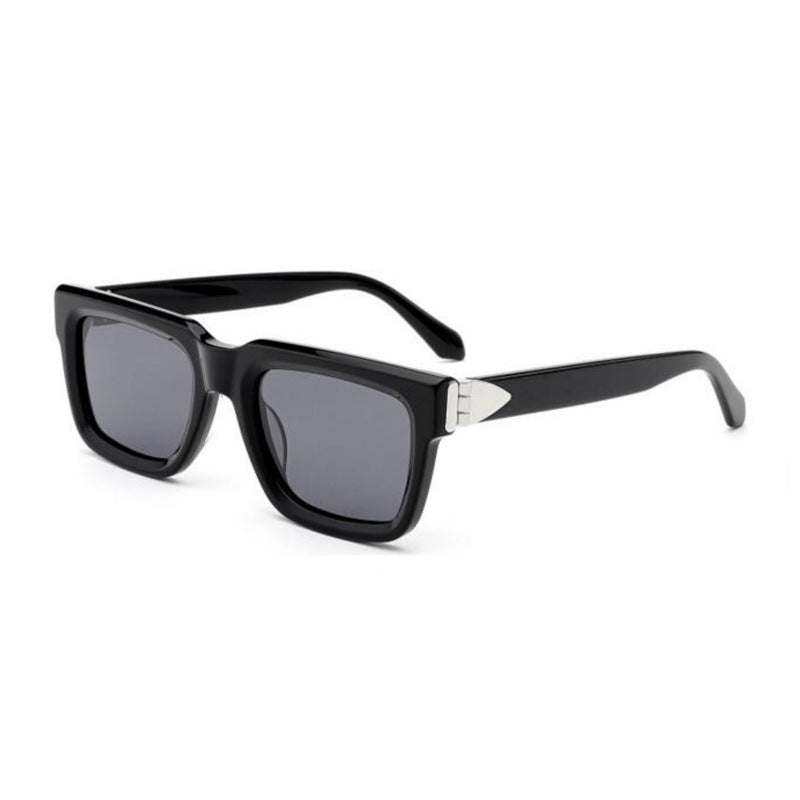 Women's modern oversized sunglasses with elegant frame Stornfield