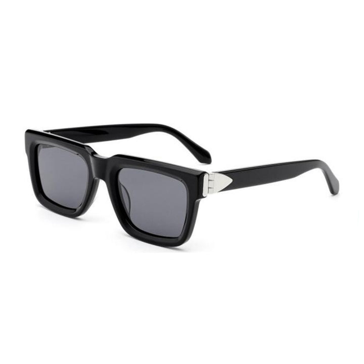 Women's modern oversized sunglasses with elegant frame Stornfield
