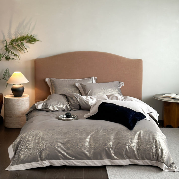 Elegant Reversible Duvet Cover and Pillowcase Set with Jacquard Flower Panel and Fine Quilted Edge