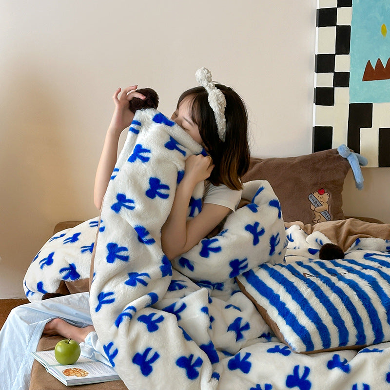 Plush Microfleece Reversible Duvet Cover Set with Pom-Pom Corners and Bow Print