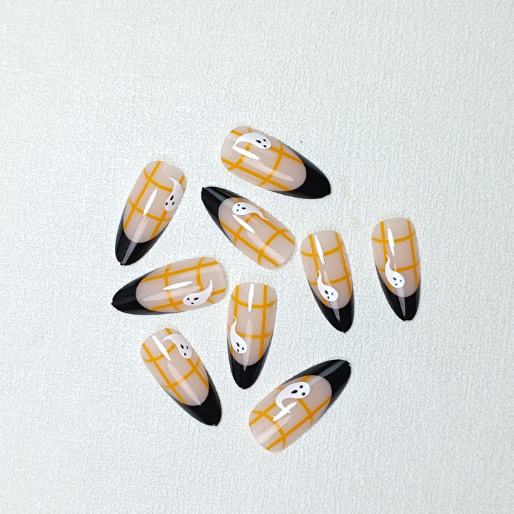 Artistic Halloween-Themed Press-On Nail Set Stornfield