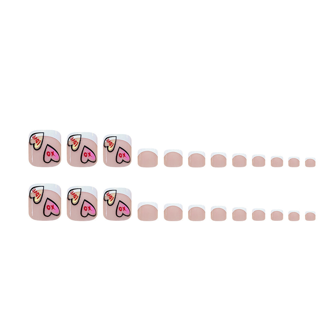 Artful nail art with heart motifs Stornfield