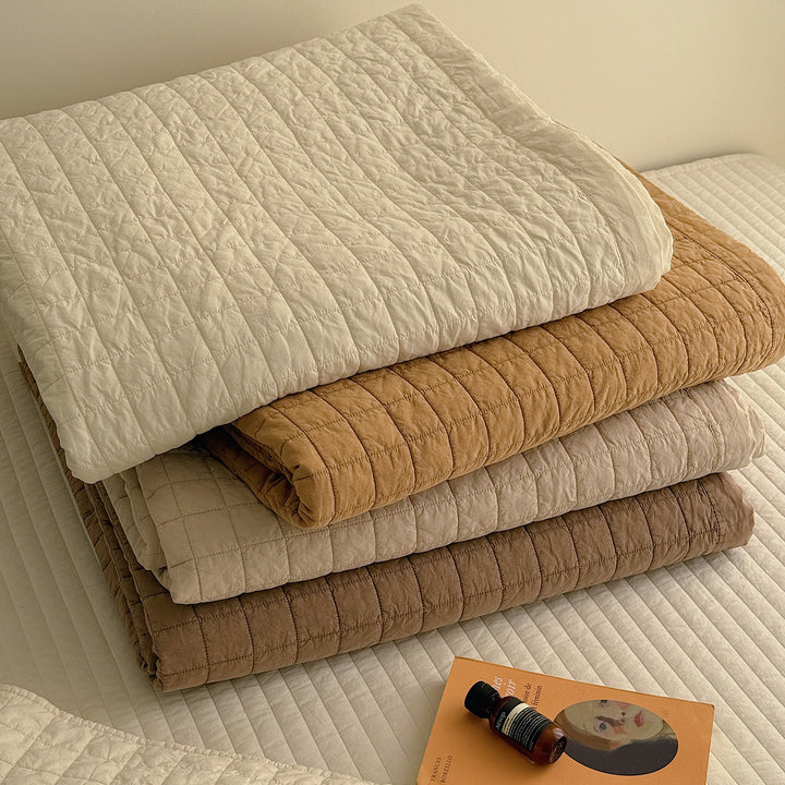 Quilted Velvet Cotton Bedspread Set with Diamond Stitch Pillow Shams