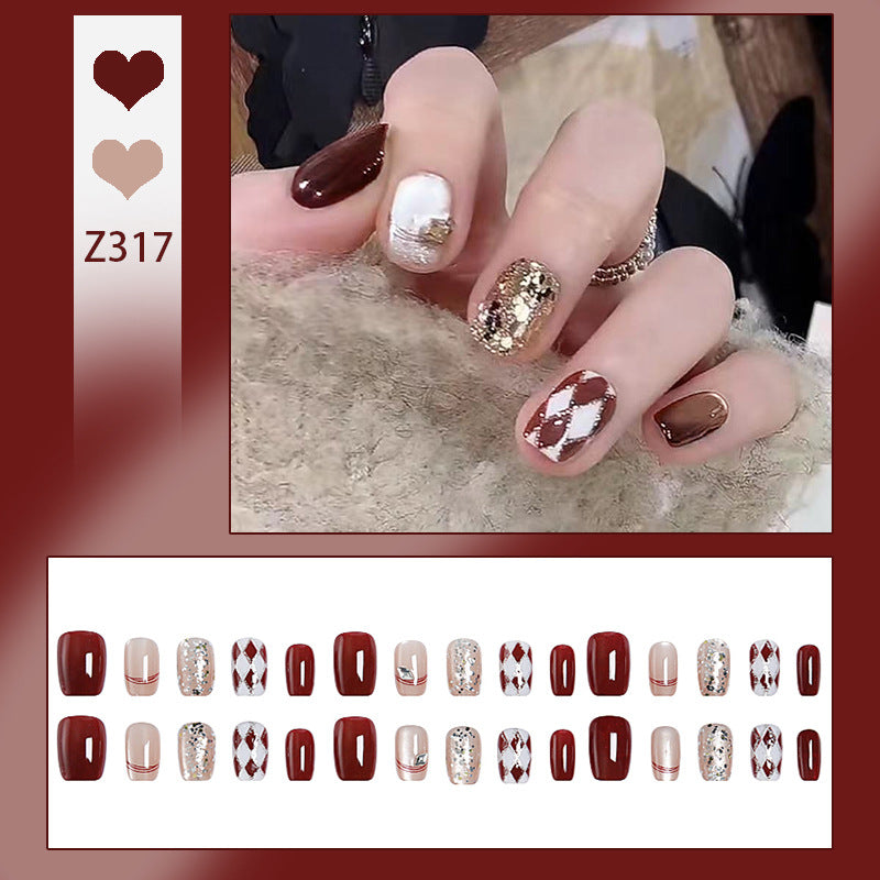 Artificial nail tips with glamorous details Stornfield