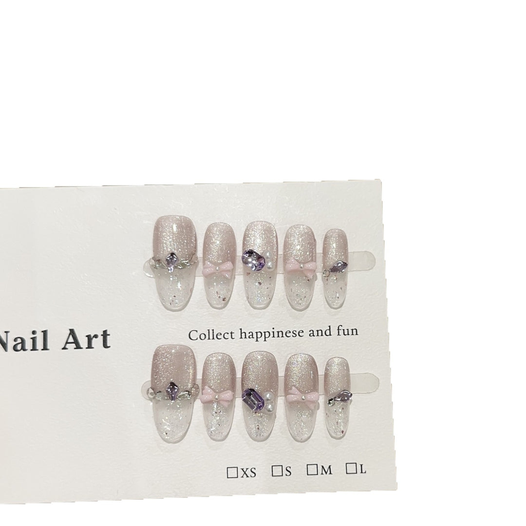 Decorative Press-On Nail Art Set with Elegant Accents