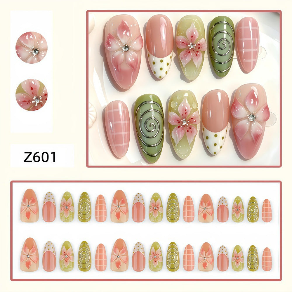 Artificial Nails in Floral Flower Design Stornfield