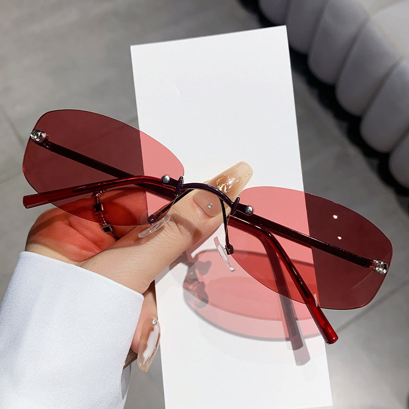 Women's fashionable sunglasses with elegant, narrow frame Stornfield