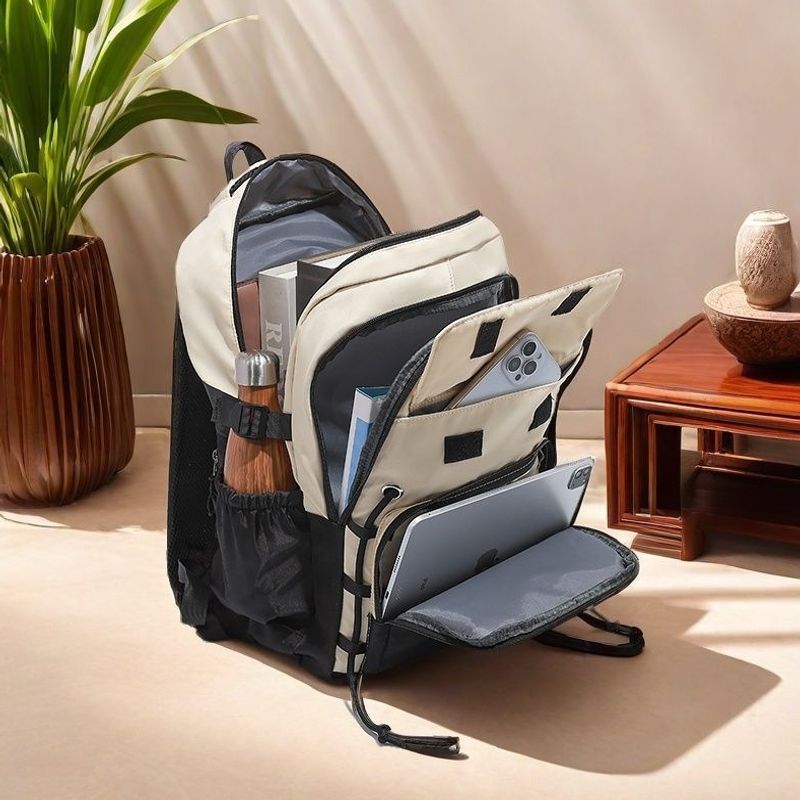 Fashionable Multi-Compartment Backpack Stornfield