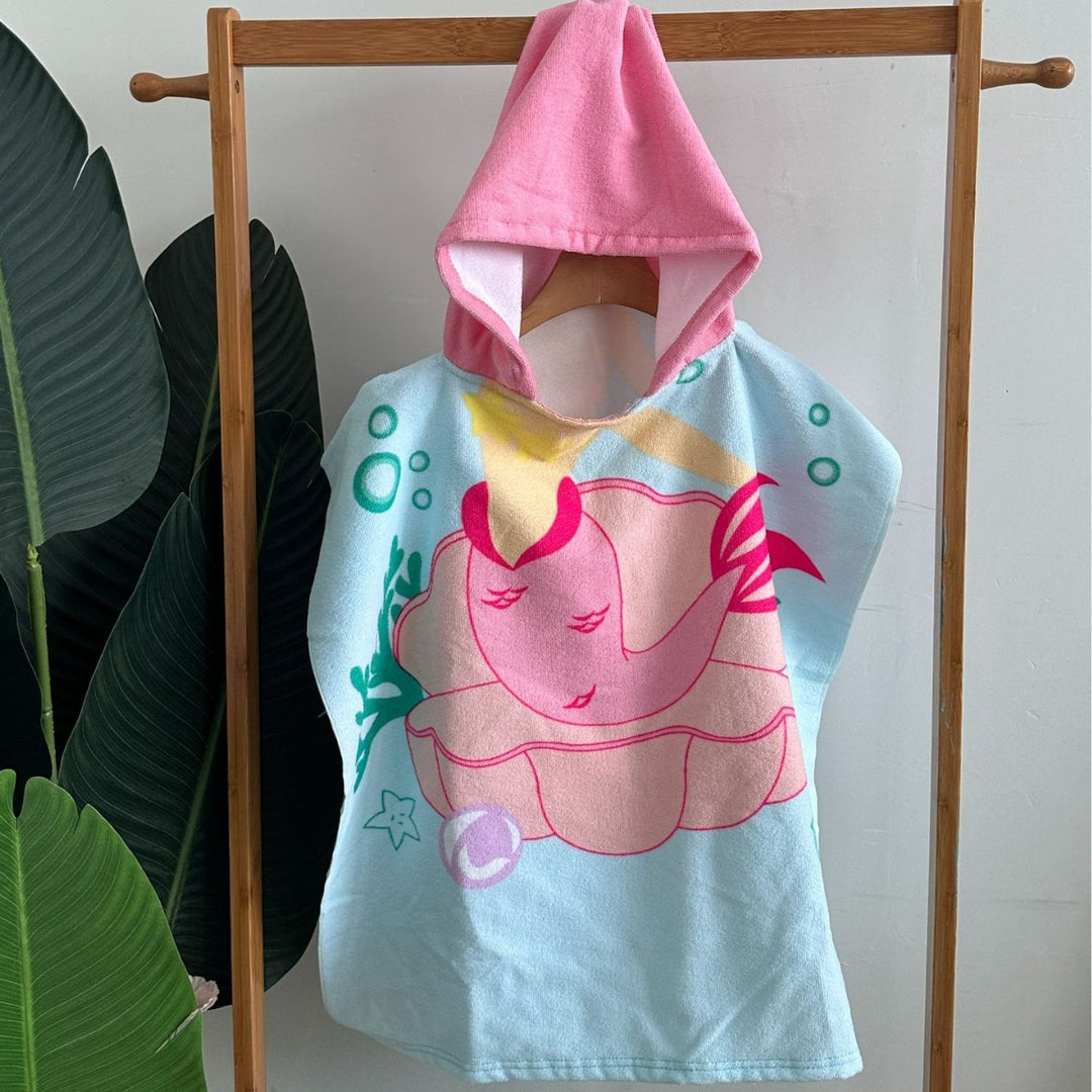 Kids' Shark-Themed Hooded Towel Poncho Stornfield