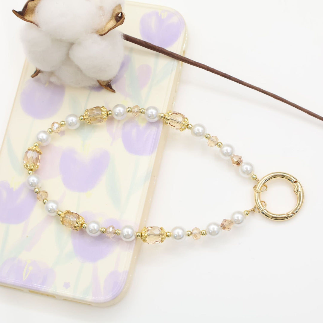 Elegant Beaded Phone Chain Stornfield