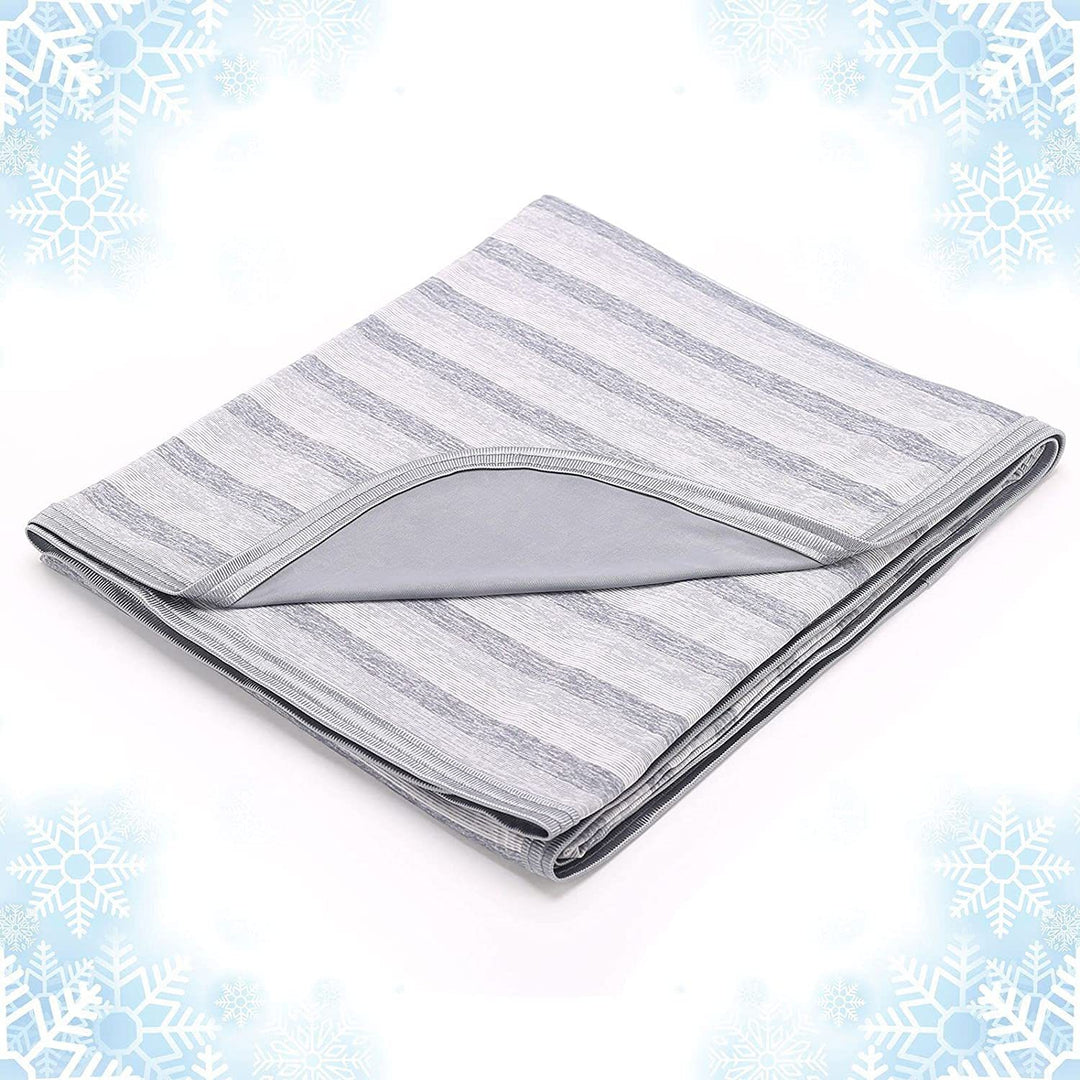 Women Soft and Breathable Striped Fleece Blanket Stornfield